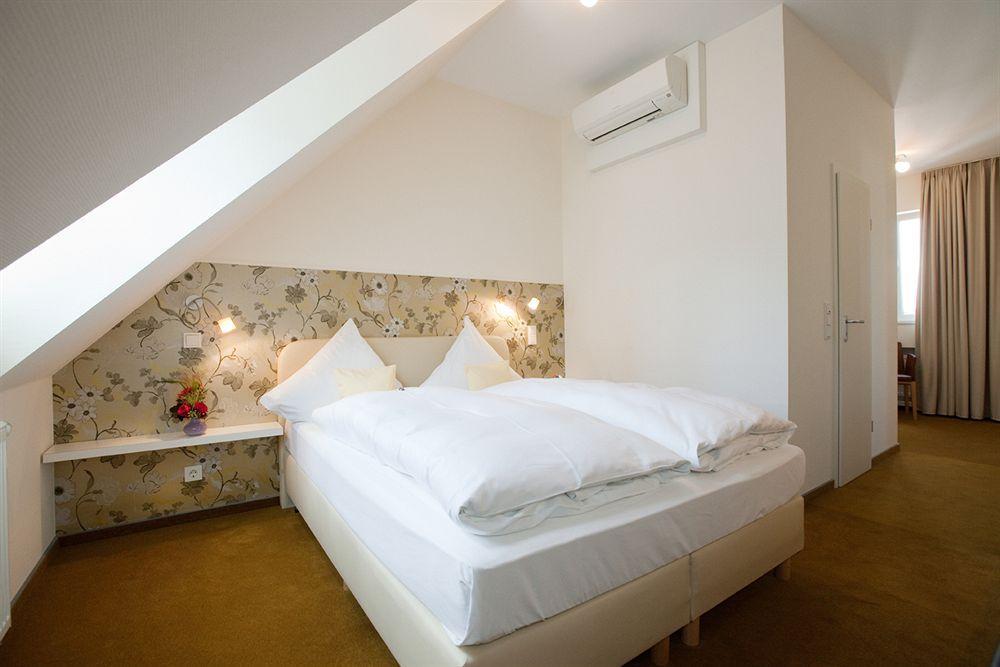 Domstern Hotel Kolonia