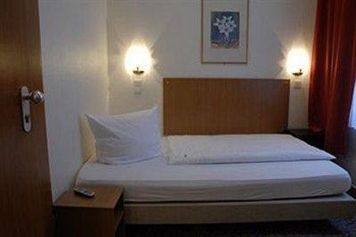 Domstern Hotel Kolonia
